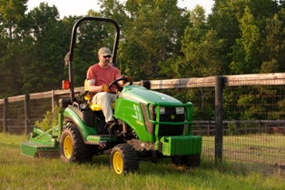 John Deere’s 1023E and 1026R subcompact utility tractors